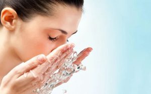 facial wash untuk kulit sensitif